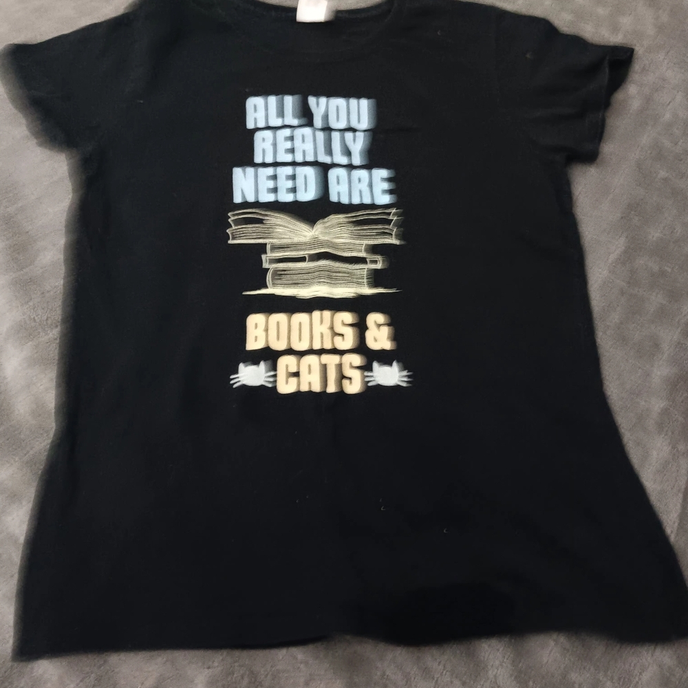 Black Graphic Tee - Books & Cats